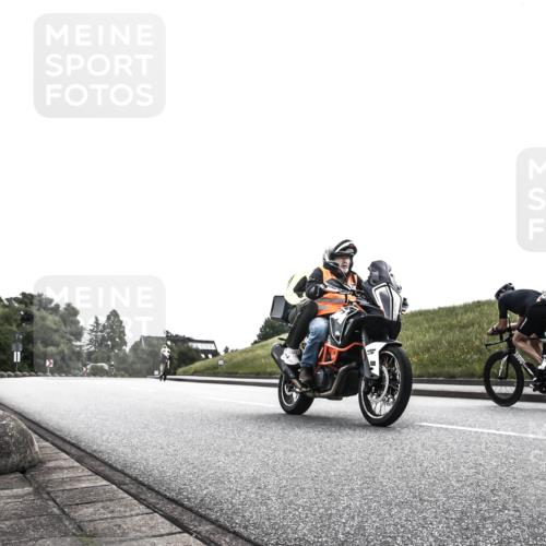 21.06.2026 - 29. Vierlanden-Triathlon H.Heesch http://msf.ph/oto/9898862 21.06.2026 10:48:31 Radfahren 225, 369, 477, 1354 meine-sportfotos.de