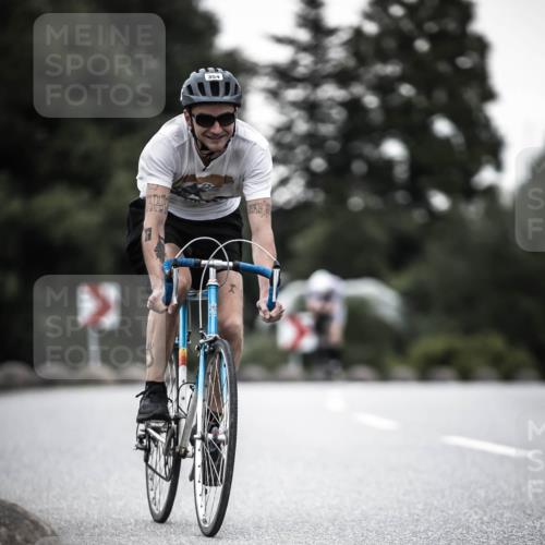 21.06.2026 - 29. Vierlanden-Triathlon H.Heesch http://msf.ph/oto/9898909 21.06.2026 10:06:18 Radfahren 9, 109, 354 meine-sportfotos.de
