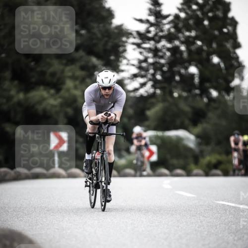 21.06.2026 - 29. Vierlanden-Triathlon H.Heesch http://msf.ph/oto/9898935 21.06.2026 10:06:22 Radfahren 109, 147, 165, 354, 360, 381 meine-sportfotos.de