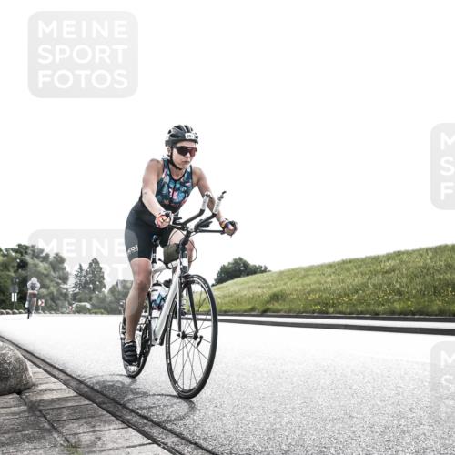 21.06.2026 - 29. Vierlanden-Triathlon H.Heesch http://msf.ph/oto/9899092 21.06.2026 10:52:08 Radfahren 45, 167, 249, 281, 290, 496 meine-sportfotos.de