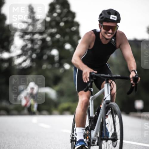 21.06.2026 - 29. Vierlanden-Triathlon H.Heesch http://msf.ph/oto/9899178 21.06.2026 10:06:45 Radfahren 199, 306, 349, 361 meine-sportfotos.de