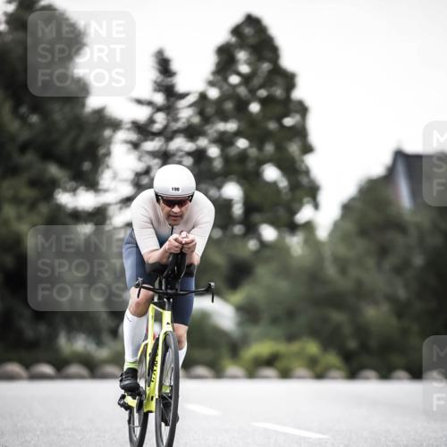 21.06.2026 - 29. Vierlanden-Triathlon H.Heesch http://msf.ph/oto/9899220 21.06.2026 10:06:49 Radfahren 199, 349 meine-sportfotos.de