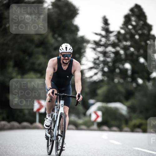 21.06.2026 - 29. Vierlanden-Triathlon H.Heesch http://msf.ph/oto/9899254 21.06.2026 10:07:06 Radfahren 83, 344, 348 meine-sportfotos.de