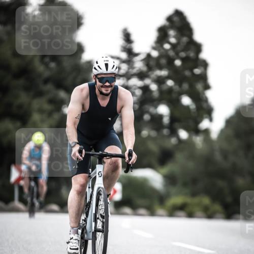 21.06.2026 - 29. Vierlanden-Triathlon H.Heesch http://msf.ph/oto/9899270 21.06.2026 10:07:06 Radfahren 83, 344, 348 meine-sportfotos.de