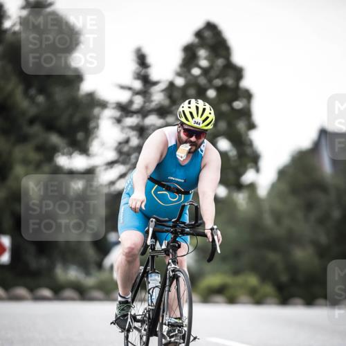 21.06.2026 - 29. Vierlanden-Triathlon H.Heesch http://msf.ph/oto/9899326 21.06.2026 10:07:10 Radfahren 83, 344, 348 meine-sportfotos.de