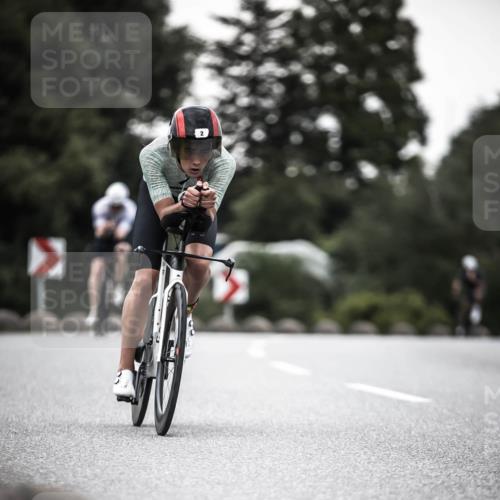 21.06.2026 - 29. Vierlanden-Triathlon H.Heesch http://msf.ph/oto/9899358 21.06.2026 10:07:23 Radfahren 2, 68, 270 meine-sportfotos.de