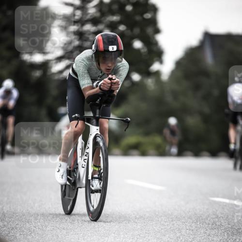 21.06.2026 - 29. Vierlanden-Triathlon H.Heesch http://msf.ph/oto/9899373 21.06.2026 10:07:23 Radfahren 2, 68, 270 meine-sportfotos.de