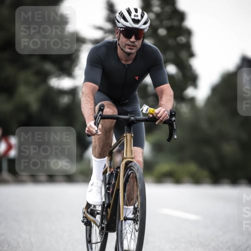 21.06.2026 - 29. Vierlanden-Triathlon H.Heesch http://msf.ph/oto/9899496 21.06.2026 10:07:31 Radfahren 88, 316, 347 meine-sportfotos.de