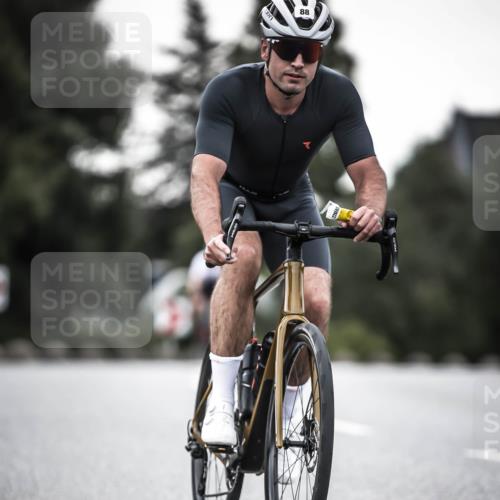 21.06.2026 - 29. Vierlanden-Triathlon H.Heesch http://msf.ph/oto/9899501 21.06.2026 10:07:32 Radfahren 88, 316, 347 meine-sportfotos.de