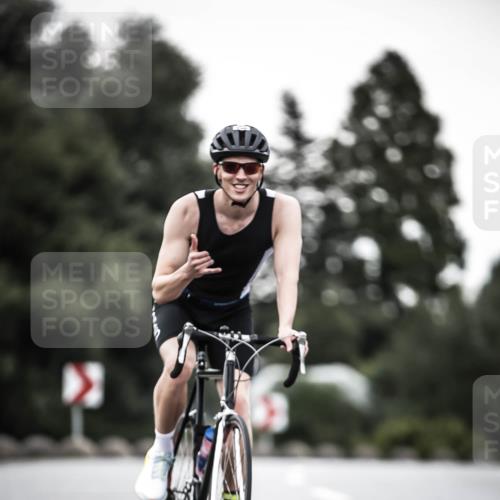 21.06.2026 - 29. Vierlanden-Triathlon H.Heesch http://msf.ph/oto/9899572 21.06.2026 10:07:41 Radfahren 23, 105, 111, 216, 279, 336 meine-sportfotos.de