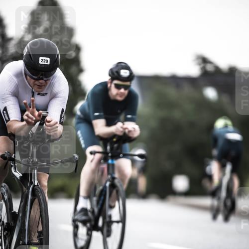 21.06.2026 - 29. Vierlanden-Triathlon H.Heesch http://msf.ph/oto/9899652 21.06.2026 10:07:53 Radfahren 50, 59, 104, 167, 220, 231, 320, 334 meine-sportfotos.de