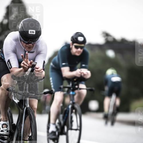 21.06.2026 - 29. Vierlanden-Triathlon H.Heesch http://msf.ph/oto/9899657 21.06.2026 10:07:53 Radfahren 50, 59, 104, 167, 220, 231, 320, 334 meine-sportfotos.de