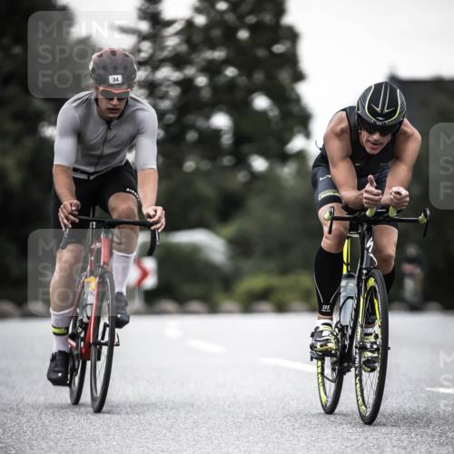 21.06.2026 - 29. Vierlanden-Triathlon H.Heesch http://msf.ph/oto/9899998 21.06.2026 10:08:22 Radfahren 34, 131, 345 meine-sportfotos.de