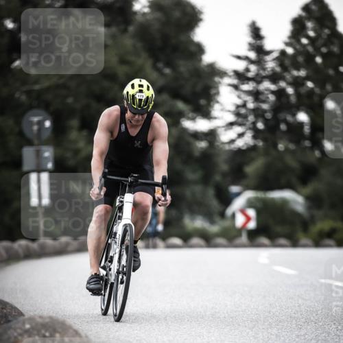 21.06.2026 - 29. Vierlanden-Triathlon H.Heesch http://msf.ph/oto/9900056 21.06.2026 10:08:32 Radfahren 67, 173, 358 meine-sportfotos.de