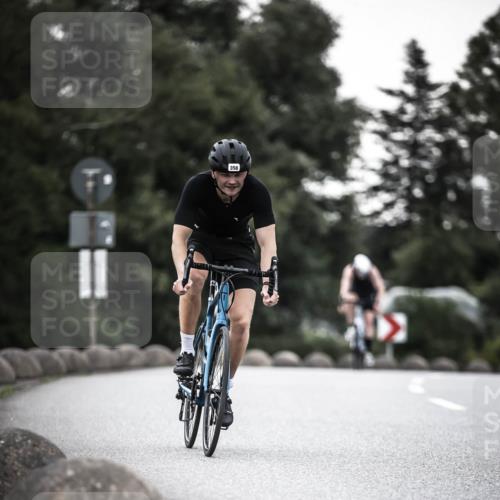 21.06.2026 - 29. Vierlanden-Triathlon H.Heesch http://msf.ph/oto/9900097 21.06.2026 10:08:36 Radfahren 82, 173, 358 meine-sportfotos.de