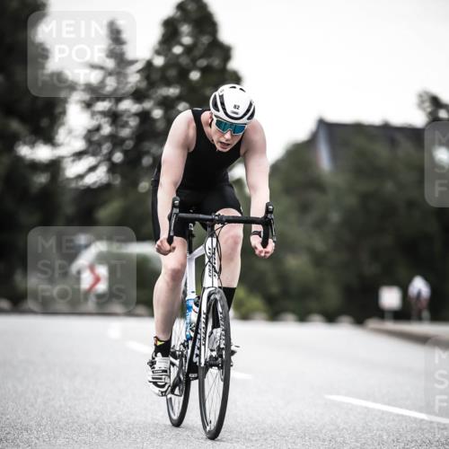 21.06.2026 - 29. Vierlanden-Triathlon H.Heesch http://msf.ph/oto/9900155 21.06.2026 10:08:40 Radfahren 82, 212, 277, 358 meine-sportfotos.de