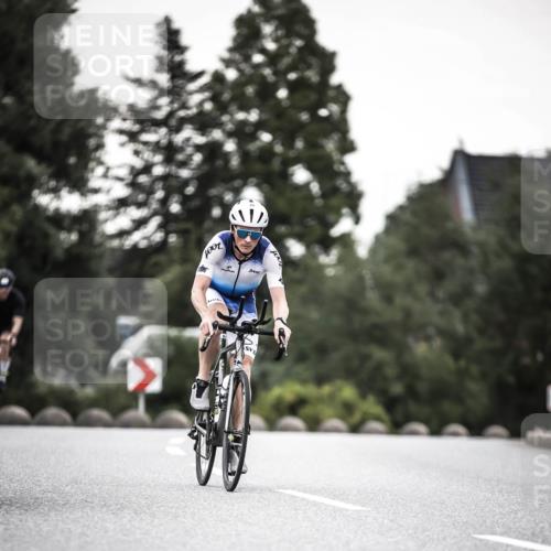21.06.2026 - 29. Vierlanden-Triathlon H.Heesch http://msf.ph/oto/9900416 21.06.2026 10:09:21 Radfahren 25, 153, 187, 191, 303 meine-sportfotos.de