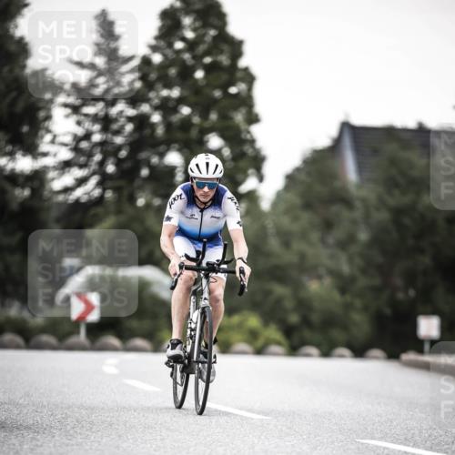 21.06.2026 - 29. Vierlanden-Triathlon H.Heesch http://msf.ph/oto/9900422 21.06.2026 10:09:21 Radfahren 25, 153, 187, 191, 303 meine-sportfotos.de