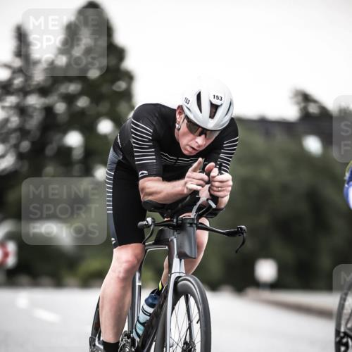21.06.2026 - 29. Vierlanden-Triathlon H.Heesch http://msf.ph/oto/9900435 21.06.2026 10:09:22 Radfahren 25, 153, 191, 303 meine-sportfotos.de