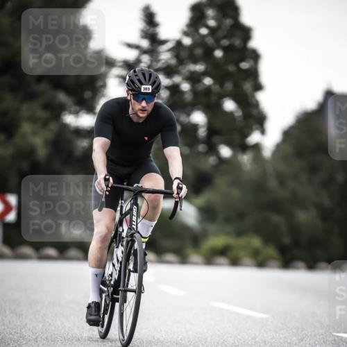 21.06.2026 - 29. Vierlanden-Triathlon H.Heesch http://msf.ph/oto/9900468 21.06.2026 10:09:24 Radfahren 25, 153, 191, 303 meine-sportfotos.de