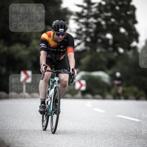21.06.2026 - 29. Vierlanden-Triathlon H.Heesch http://msf.ph/oto/9900760 21.06.2026 10:09:57 Radfahren 29, 40, 69, 309 meine-sportfotos.de