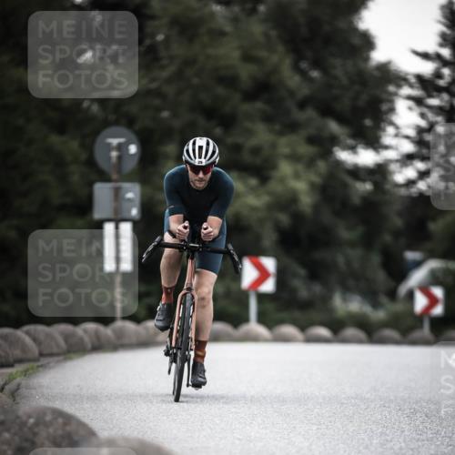 21.06.2026 - 29. Vierlanden-Triathlon H.Heesch http://msf.ph/oto/9900791 21.06.2026 10:10:03 Radfahren 29 meine-sportfotos.de