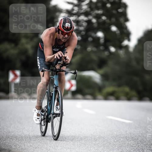 21.06.2026 - 29. Vierlanden-Triathlon H.Heesch http://msf.ph/oto/9900900 21.06.2026 10:10:11 Radfahren 171, 430 meine-sportfotos.de