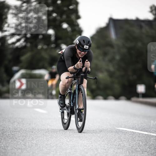 21.06.2026 - 29. Vierlanden-Triathlon H.Heesch http://msf.ph/oto/9900958 21.06.2026 10:10:22 Radfahren 171, 230, 255, 295 meine-sportfotos.de