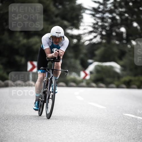 21.06.2026 - 29. Vierlanden-Triathlon H.Heesch http://msf.ph/oto/9900987 21.06.2026 09:29:30 Radfahren 141 meine-sportfotos.de