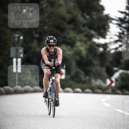 21.06.2026 - 29. Vierlanden-Triathlon H.Heesch http://msf.ph/oto/9901062 21.06.2026 09:29:48 Radfahren 88, 281 meine-sportfotos.de