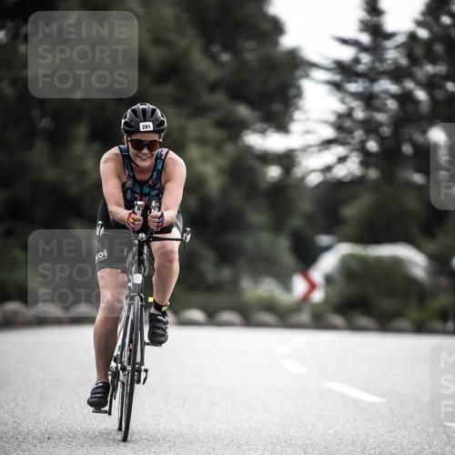 21.06.2026 - 29. Vierlanden-Triathlon H.Heesch http://msf.ph/oto/9901074 21.06.2026 09:29:48 Radfahren 88, 281 meine-sportfotos.de