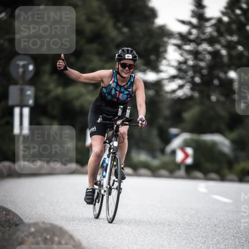 21.06.2026 - 29. Vierlanden-Triathlon H.Heesch http://msf.ph/oto/9901114 21.06.2026 10:10:55 Radfahren 81, 242, 281, 283 meine-sportfotos.de