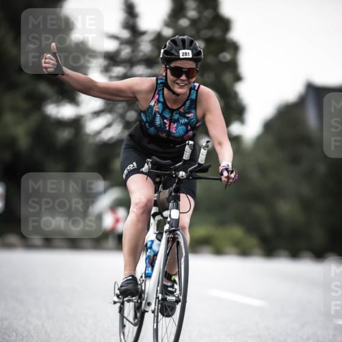 21.06.2026 - 29. Vierlanden-Triathlon H.Heesch http://msf.ph/oto/9901144 21.06.2026 10:10:55 Radfahren 81, 242, 281, 283 meine-sportfotos.de