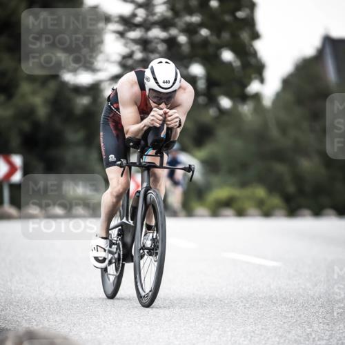 21.06.2026 - 29. Vierlanden-Triathlon H.Heesch http://msf.ph/oto/9901170 21.06.2026 10:11:11 Radfahren 261, 440 meine-sportfotos.de