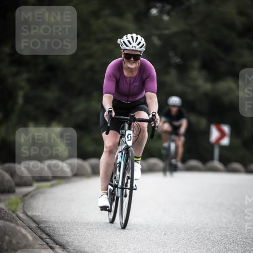 21.06.2026 - 29. Vierlanden-Triathlon H.Heesch http://msf.ph/oto/9901177 21.06.2026 09:30:04 Radfahren 38, 59, 82, 100, 109, 163, 174, 232, 276 meine-sportfotos.de
