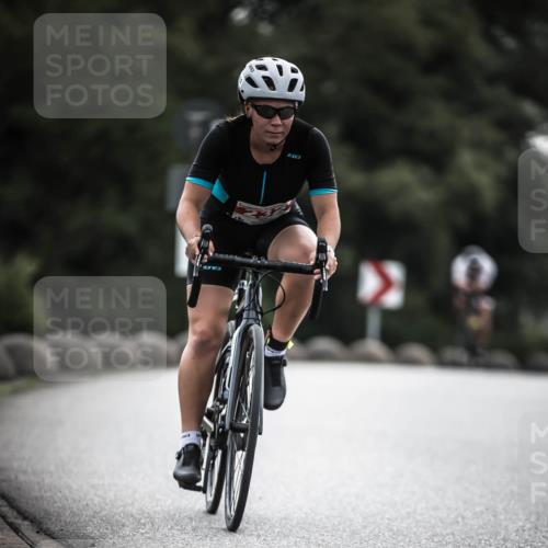 21.06.2026 - 29. Vierlanden-Triathlon H.Heesch http://msf.ph/oto/9901223 21.06.2026 09:30:07 Radfahren 59, 119, 163, 174, 232, 276 meine-sportfotos.de