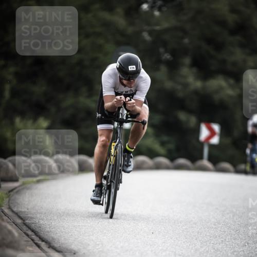 21.06.2026 - 29. Vierlanden-Triathlon H.Heesch http://msf.ph/oto/9901240 21.06.2026 09:30:11 Radfahren 118, 119, 174, 232 meine-sportfotos.de