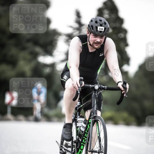 21.06.2026 - 29. Vierlanden-Triathlon H.Heesch http://msf.ph/oto/9901303 21.06.2026 10:11:25 Radfahren 139, 296, 338 meine-sportfotos.de