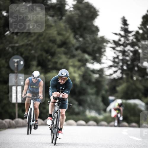 21.06.2026 - 29. Vierlanden-Triathlon H.Heesch http://msf.ph/oto/9901341 21.06.2026 10:11:36 Radfahren 179, 198, 420, 437, 1353 meine-sportfotos.de