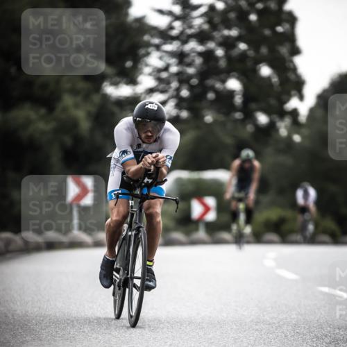 21.06.2026 - 29. Vierlanden-Triathlon H.Heesch http://msf.ph/oto/9901416 21.06.2026 09:32:06 Radfahren 50, 126, 131, 175, 205, 220, 275 meine-sportfotos.de