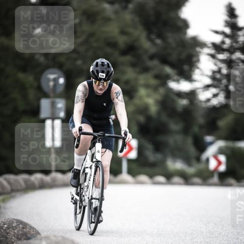 21.06.2026 - 29. Vierlanden-Triathlon H.Heesch http://msf.ph/oto/9901450 21.06.2026 10:11:50 Radfahren 47, 161, 246, 414 meine-sportfotos.de