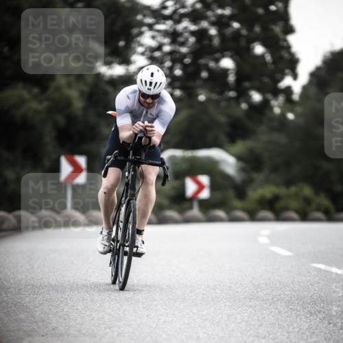 21.06.2026 - 29. Vierlanden-Triathlon H.Heesch http://msf.ph/oto/9901457 21.06.2026 09:33:15 Radfahren 68 meine-sportfotos.de