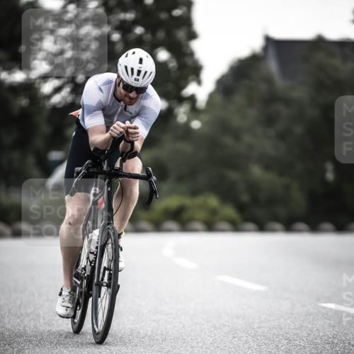 21.06.2026 - 29. Vierlanden-Triathlon H.Heesch http://msf.ph/oto/9901465 21.06.2026 09:33:16 Radfahren 68 meine-sportfotos.de