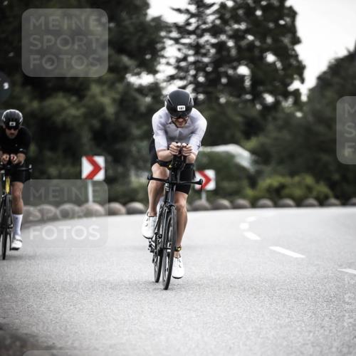 21.06.2026 - 29. Vierlanden-Triathlon H.Heesch http://msf.ph/oto/9901482 21.06.2026 09:33:55 Radfahren 40, 47, 96, 101, 153, 187 meine-sportfotos.de