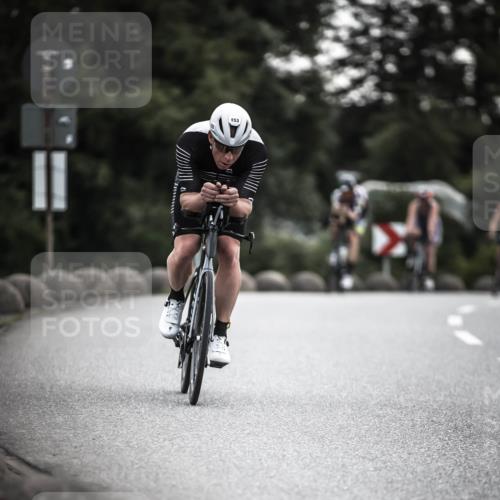 21.06.2026 - 29. Vierlanden-Triathlon H.Heesch http://msf.ph/oto/9901497 21.06.2026 09:34:02 Radfahren 39, 44, 47, 70, 153 meine-sportfotos.de