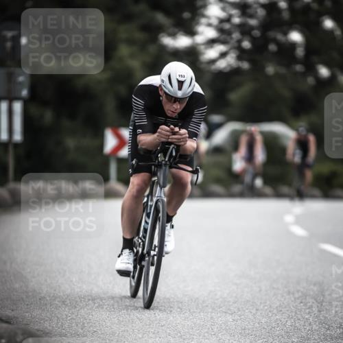 21.06.2026 - 29. Vierlanden-Triathlon H.Heesch http://msf.ph/oto/9901506 21.06.2026 09:34:02 Radfahren 39, 44, 47, 70, 153 meine-sportfotos.de
