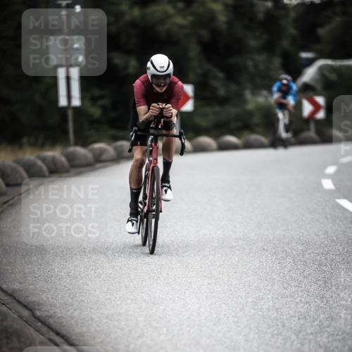 21.06.2026 - 29. Vierlanden-Triathlon H.Heesch http://msf.ph/oto/9901563 21.06.2026 09:35:33 Radfahren 9, 139, 157, 179 meine-sportfotos.de