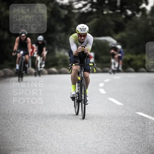 21.06.2026 - 29. Vierlanden-Triathlon H.Heesch http://msf.ph/oto/9901612 21.06.2026 09:35:49 Radfahren 105, 122, 161, 198, 270, 279 meine-sportfotos.de