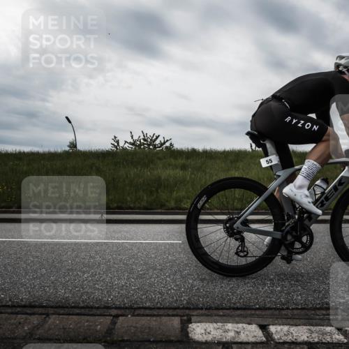 21.06.2026 - 29. Vierlanden-Triathlon H.Heesch http://msf.ph/oto/9901614 21.06.2026 09:26:24 Radfahren 55, 78, 106, 269 meine-sportfotos.de