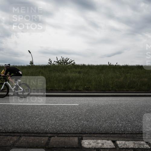 21.06.2026 - 29. Vierlanden-Triathlon H.Heesch http://msf.ph/oto/9901671 21.06.2026 09:28:30 Radfahren 151 meine-sportfotos.de